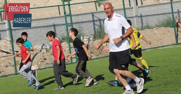 Halkapınar’da Yaz Spor Futbol Okulu başladı